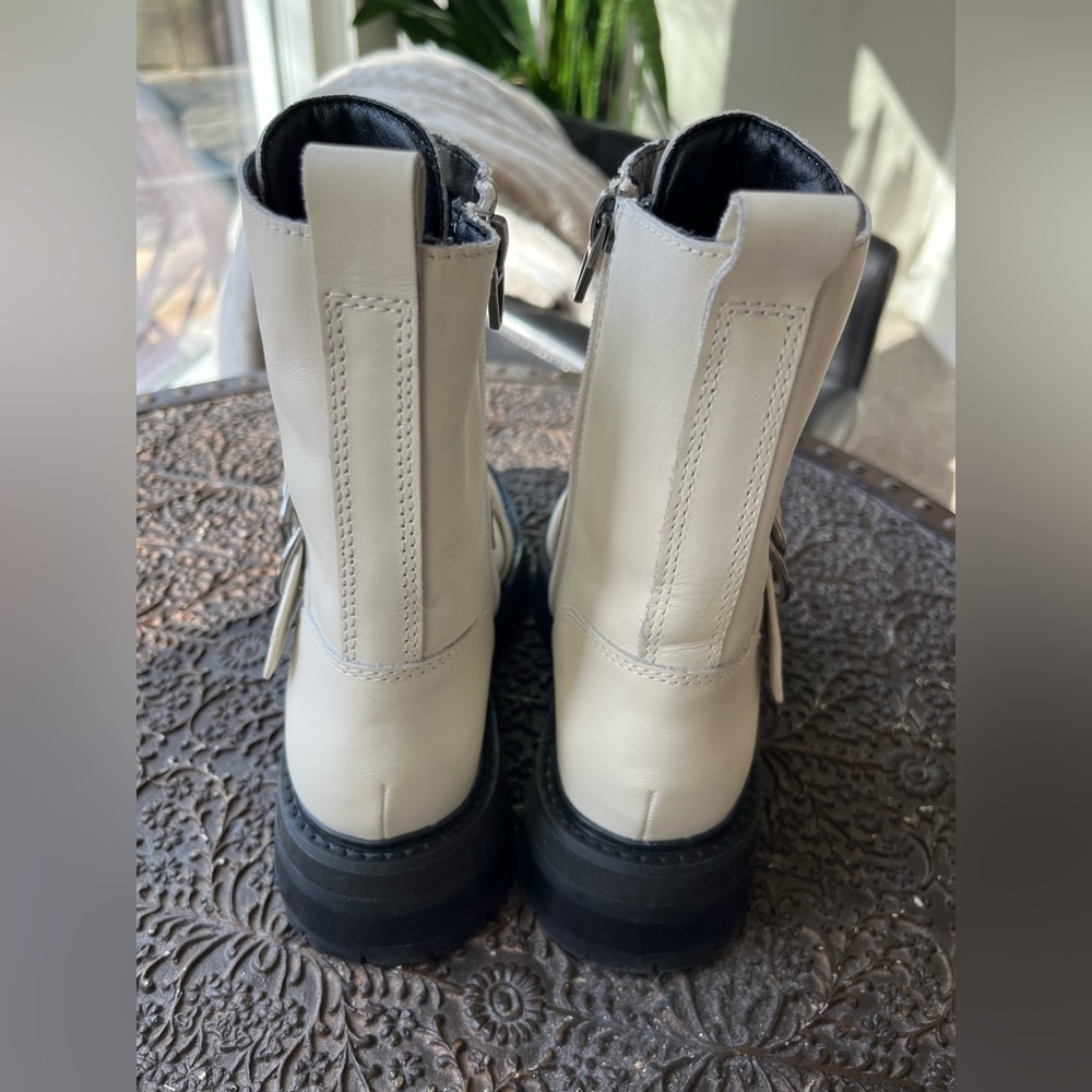 DOLCE VITA RONSON COMBAT BOOTS IN OFF WHITE 6 - Picture 7 of 9